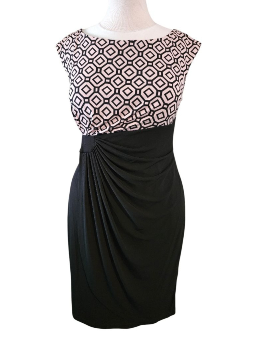 Signature Sadie 12P Petite Black Pink Geometric Sleeveless Ruched Bodycon Dress